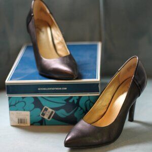 Seychelles Black leather pumps
